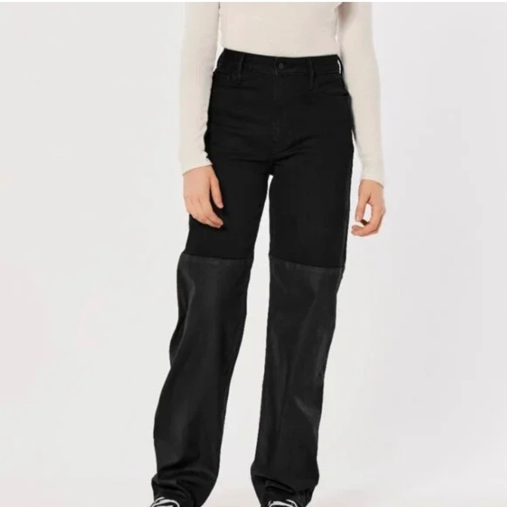 Hollister Women's Ultra High-Rise Dad Jean Vintage Grunge Stretch Black Size 13R